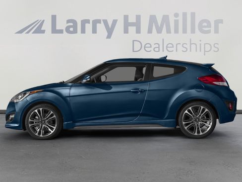 Used 2016 Hyundai Veloster Turbo w/ Option Group 04 image 3