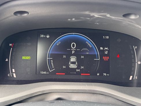 Used 2025 Toyota Camry SE image 21