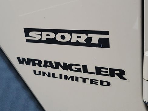 Used 2016 Jeep Wrangler Unlimited Sport w/ Quick Order Package 24S image 6