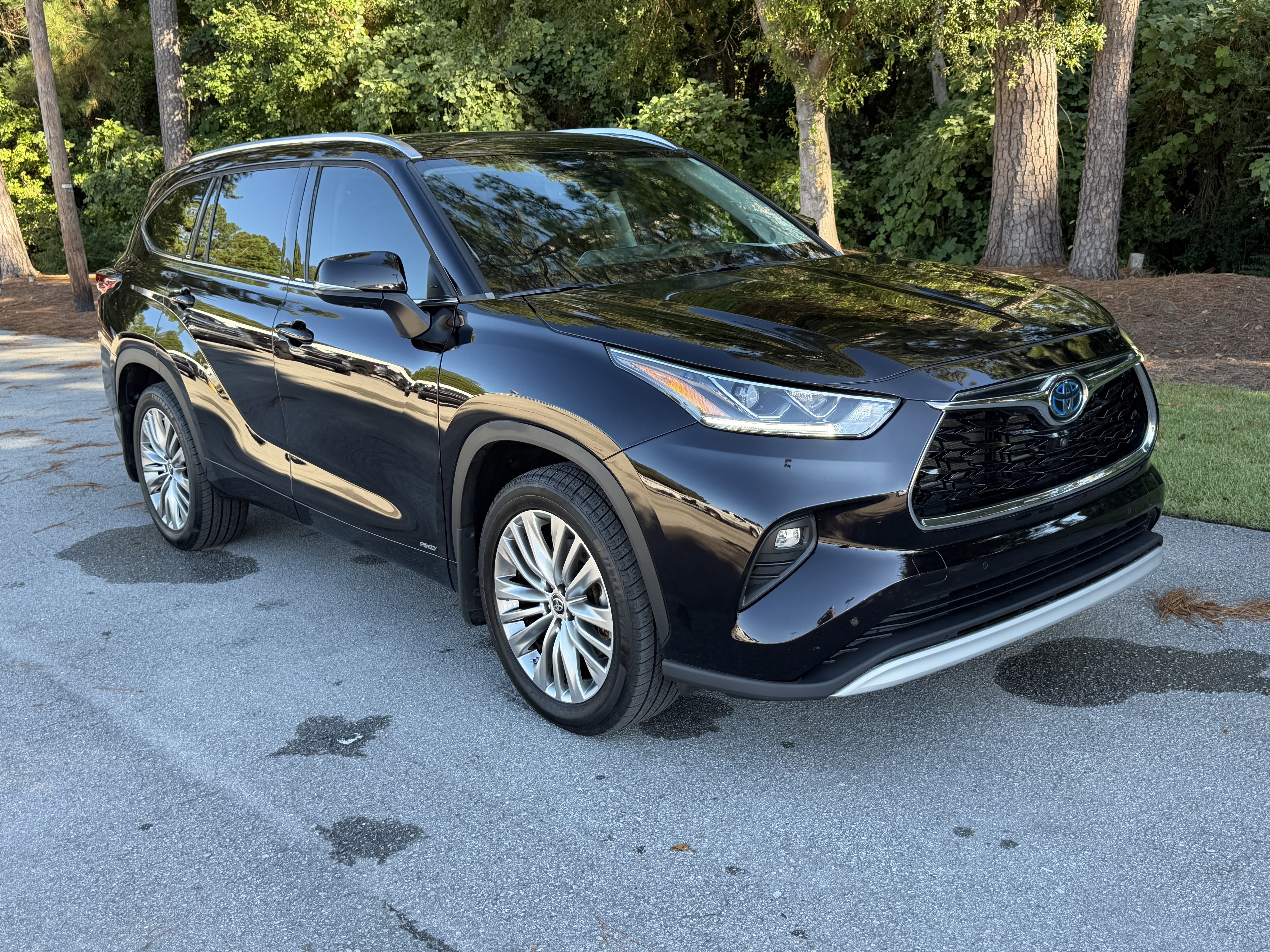 Used 2022 Toyota Highlander Platinum AWD/4WD image 10