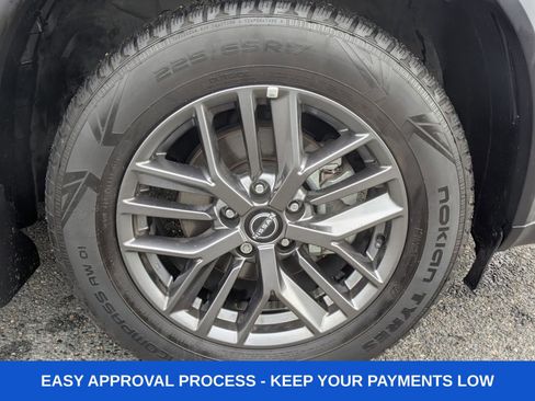 Used 2023 Nissan Rogue S image 13