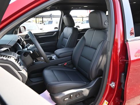 New 2026 GMC Acadia Elevation w/ Black Edition FWD image 16