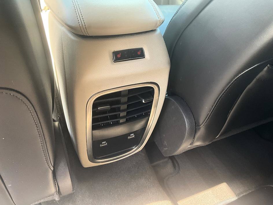 Used 2019 Lincoln MKC Select w/ MKC Climate Package FWD image 27