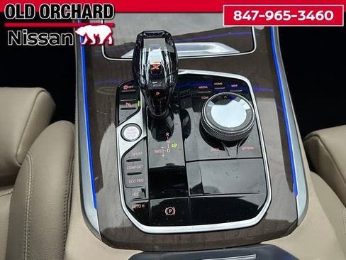 Used 2022 BMW X5 xDrive40i w/ M Sport Package AWD/4WD image 15