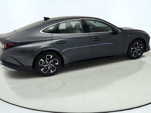 Used 2024 Hyundai Sonata SEL FWD image 7