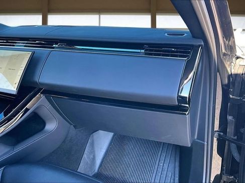 Used 2024 Land Rover Range Rover Sport Dynamic SE image 17