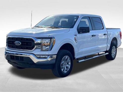 Used 2023 Ford F150 XLT image 3