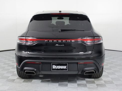 Certified 2026 Porsche Macan AWD/4WD image 6