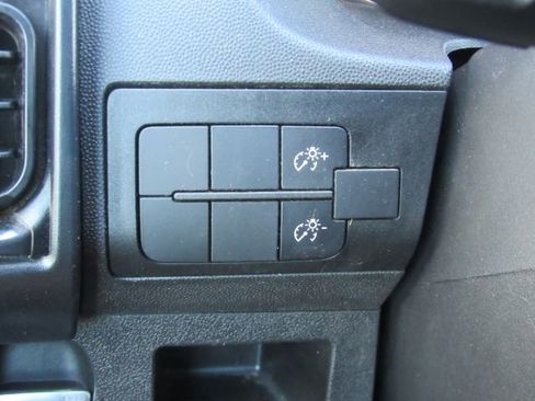 Used 2023 RAM ProMaster 2500 image 27