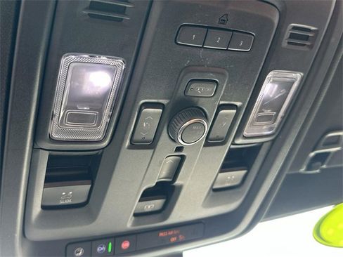 Used 2024 GMC Yukon Denali Ultimate image 41