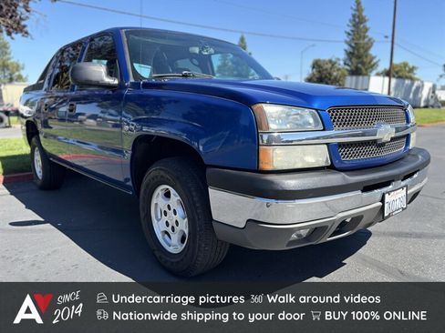 Used 2004 Chevrolet Avalanche 2WD image 1