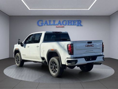 New 2026 GMC Sierra 2500 AT4 w/ AT4 Premium Plus Package image 8