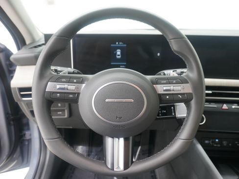 Used 2025 Hyundai Sonata SEL FWD image 16