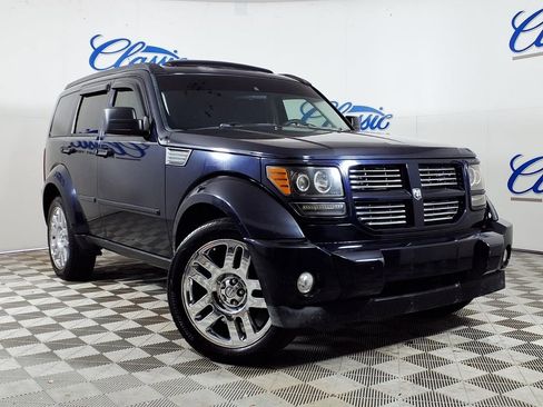 Used 2011 Dodge Nitro Heat image 1