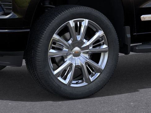 New 2025 Chevrolet Silverado 1500 High Country w/ High Country Premium Package AWD/4WD image 35