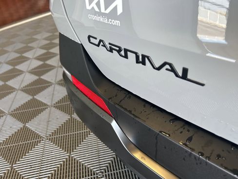 New 2026 Kia Carnival SX Prestige image 7