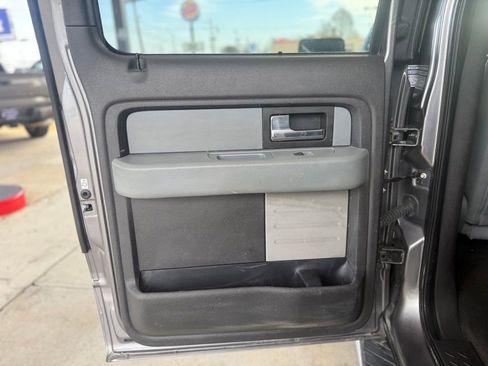 Used 2013 Ford F150 XLT w/ Luxury Equipment Group image 16
