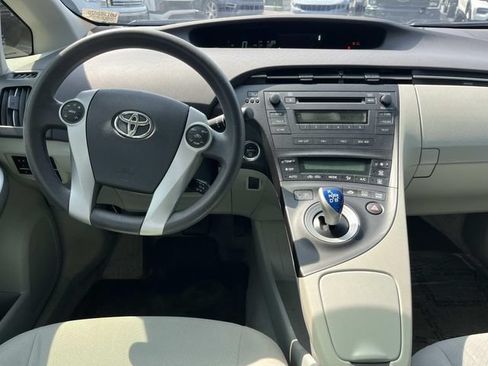 Used 2011 Toyota Prius Two FWD image 16