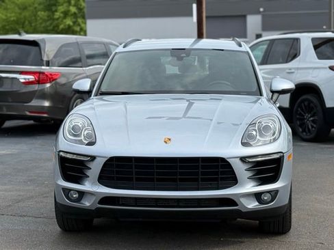 Used 2017 Porsche Macan AWD/4WD image 37