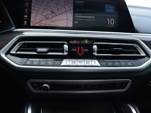 Used 2023 BMW X6 M50i w/ Executive Package AWD/4WD image 33