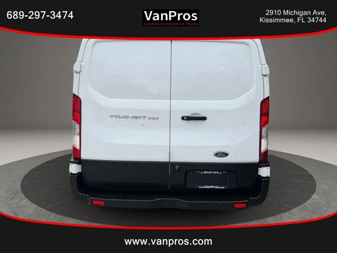 Used 2019 Ford Transit 250 130 Low Roof RWD image 4