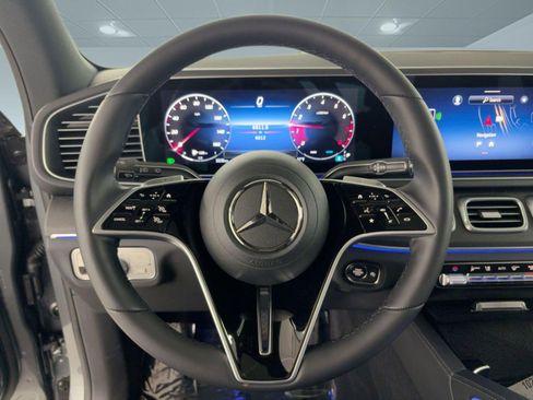 Certified 2025 Mercedes-Benz GLE 350 4MATIC image 17
