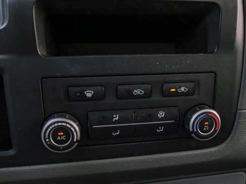 Used 2018 Nissan NV 1500 S RWD image 22