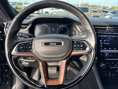 Used 2022 Jeep Grand Cherokee Summit w/ Adv Protech Group IV image 18