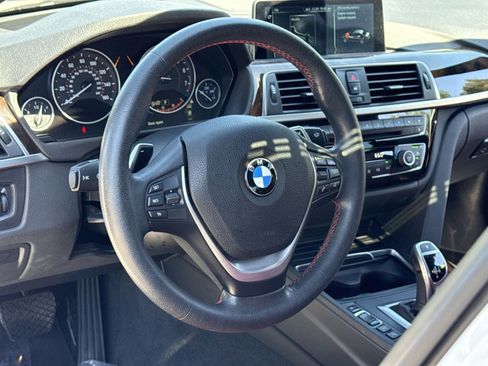 Used 2017 BMW 330i Sedan RWD image 6