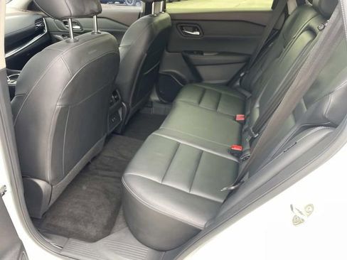 Certified 2023 Nissan Rogue SL image 13