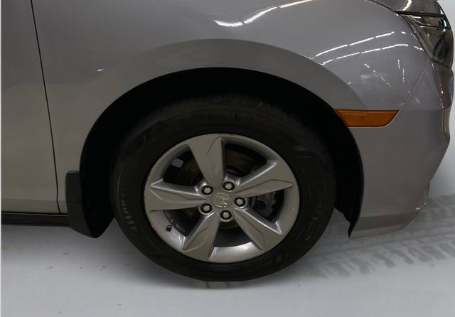 Used 2018 Honda Odyssey EX-L image 16