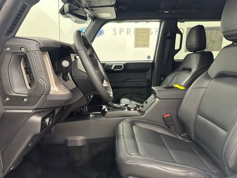 New 2025 Ford Bronco Outer Banks image 25