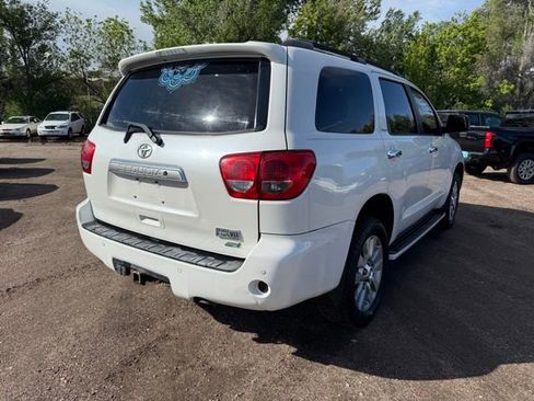 Used 2011 Toyota Sequoia Platinum AWD/4WD image 6