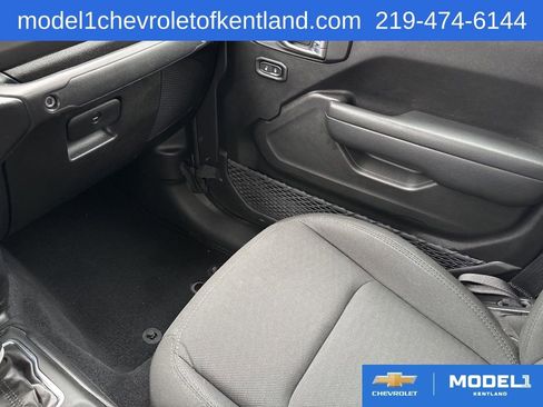 Used 2022 Jeep Gladiator Sport AWD/4WD image 23