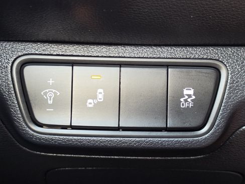 Used 2022 Kia Forte GT-Line w/ GT-Line Technology Package FWD image 11