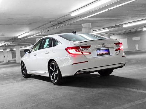 Certified 2022 Honda Accord Sport image 5