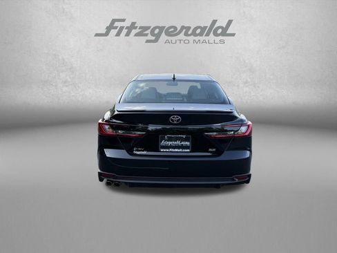 Used 2026 Toyota Camry SE FWD image 6