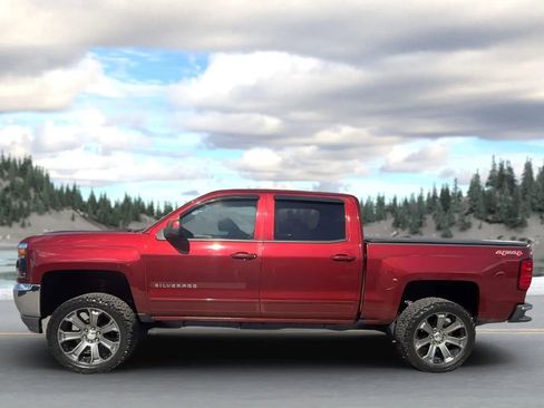 Used 2017 Chevrolet Silverado 1500 High Country image 3