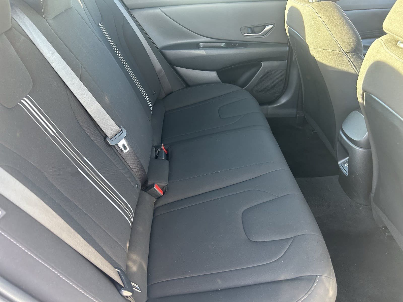 Used 2024 Hyundai Elantra SEL FWD image 16