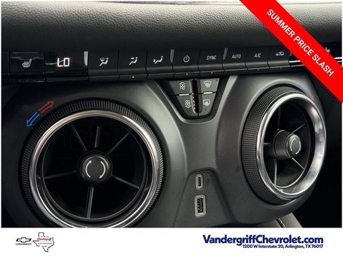 Certified 2025 Chevrolet Blazer LT AWD/4WD image 19