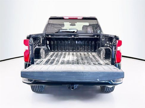 Used 2024 Chevrolet Silverado 1500 LT Trail Boss AWD/4WD image 19