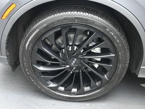 Used 2021 Lincoln Aviator Reserve w/ Equipment Group 208A AWD/4WD image 36