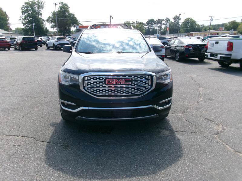 Used 2017 GMC Acadia Denali w/ Technology Package FWD image 23