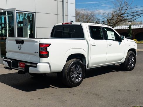New 2026 Nissan Frontier SV w/ All-Weather Content Package AWD/4WD image 6