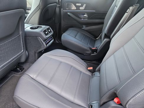 New 2026 Mercedes-Benz GLS 450 450 image 30