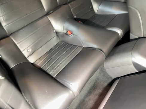 Used 2005 Ford Mustang GT RWD image 67