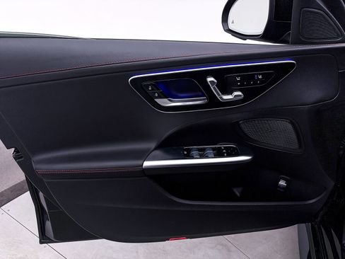 Used 2024 Mercedes-Benz C 43 AMG C 43 AMG image 17