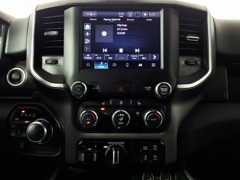 Used 2023 RAM 1500 Big Horn AWD/4WD image 23
