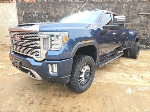 Used 2020 GMC Sierra 3500 Denali w/ Denali Ultimate Package image 1