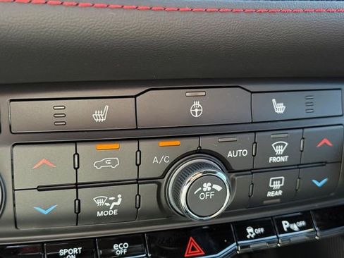 New 2026 Dodge Durango GT w/ Blacktop Package AWD/4WD image 17